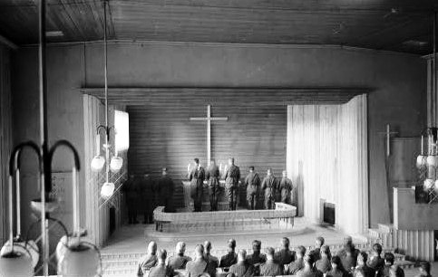 1940-luvun alussa. Karhumäki. Luterilainen kirkko