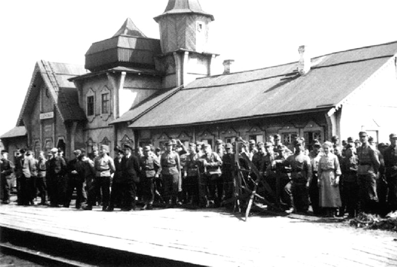 June 20, 1942. Mannerheim in Medvezhegorsk